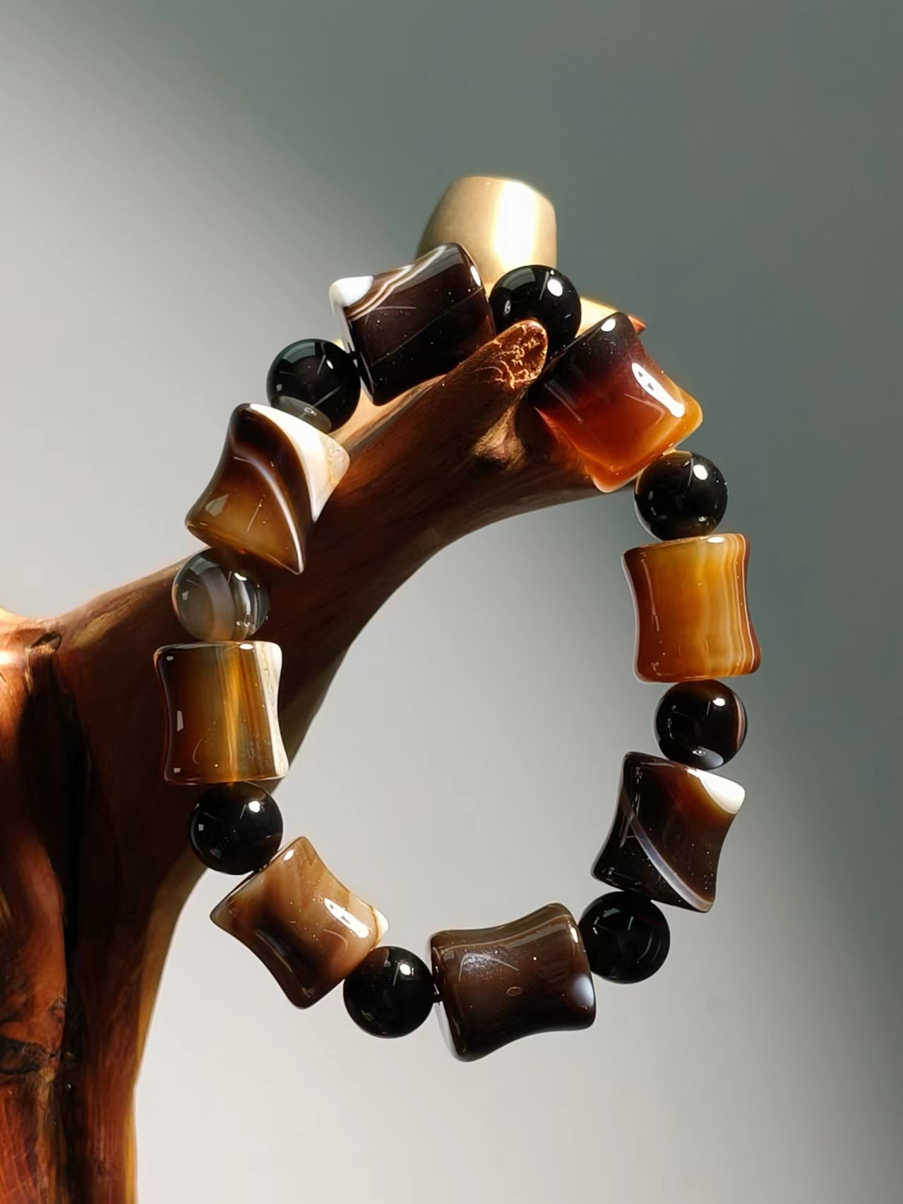 Agate Black Lace Onyx Bracelet 14mm  -Barrel Shape