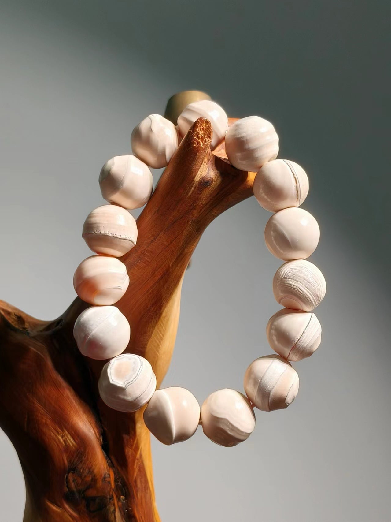 Agate White Change Color Bracelet 14mm