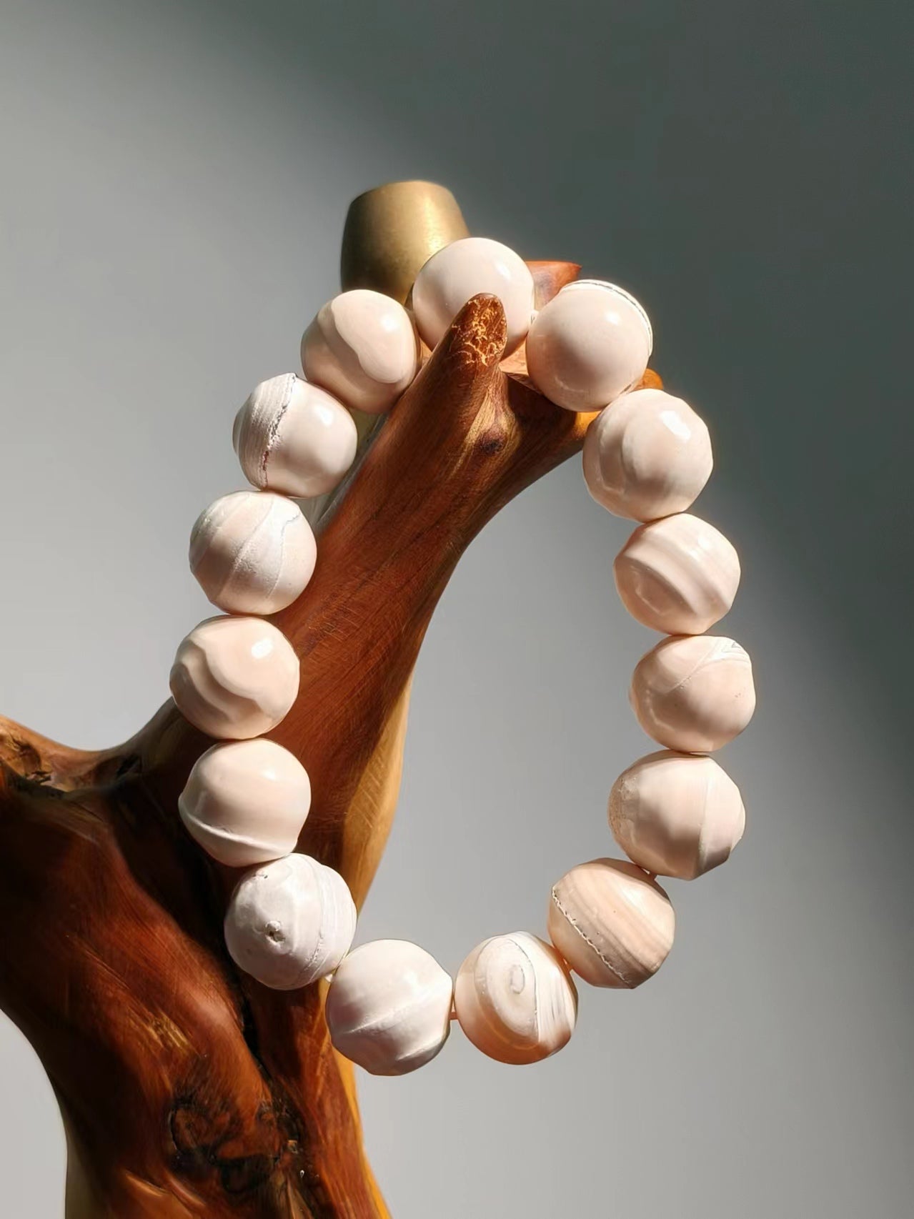 Agate White Change Color Bracelet 14mm