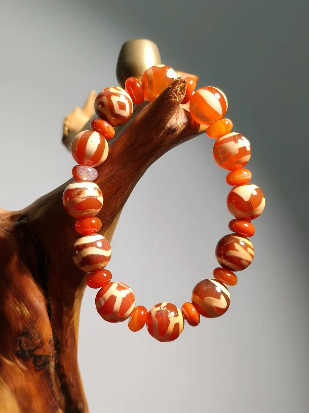 Agate Dzi Beads Red / Black White