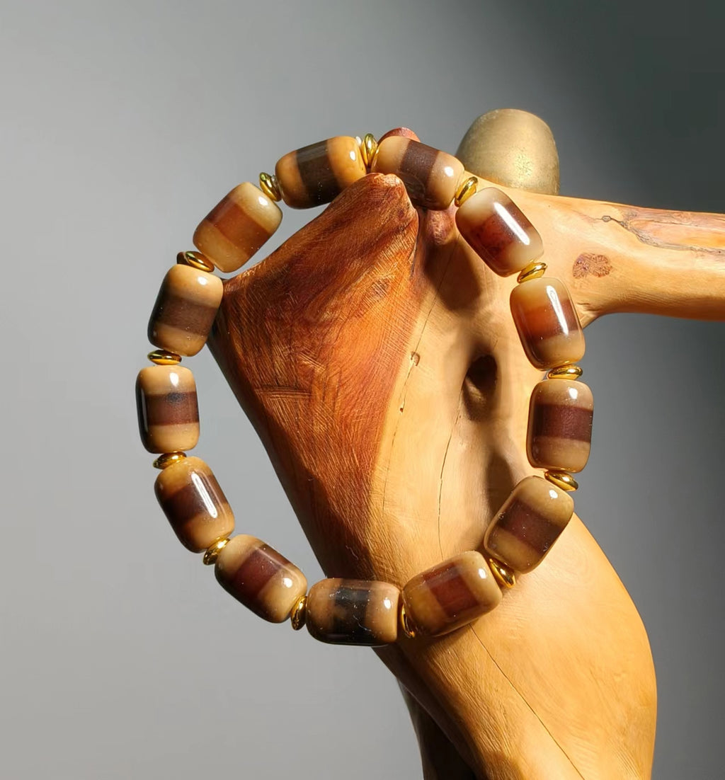 Agate Dzi Beads Snack Vein