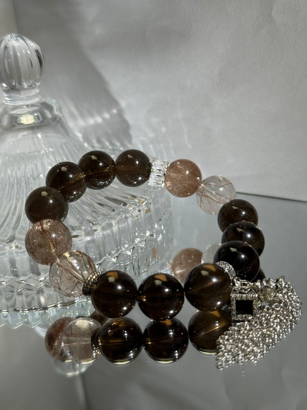 Tawny Crystal Bracelet & Golden Rutile Stars -D1010