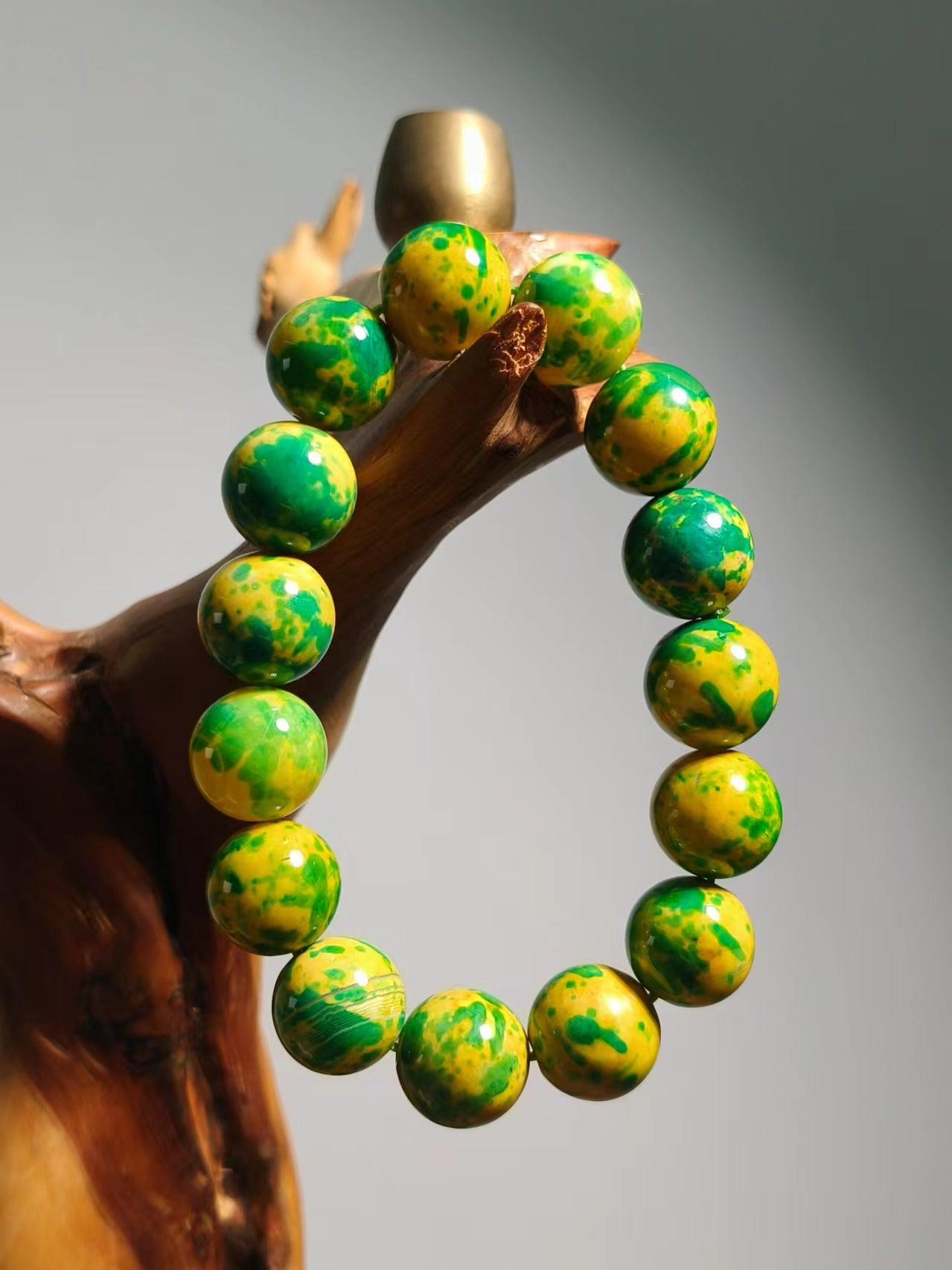Agate Lime Green Bracelet 14mm